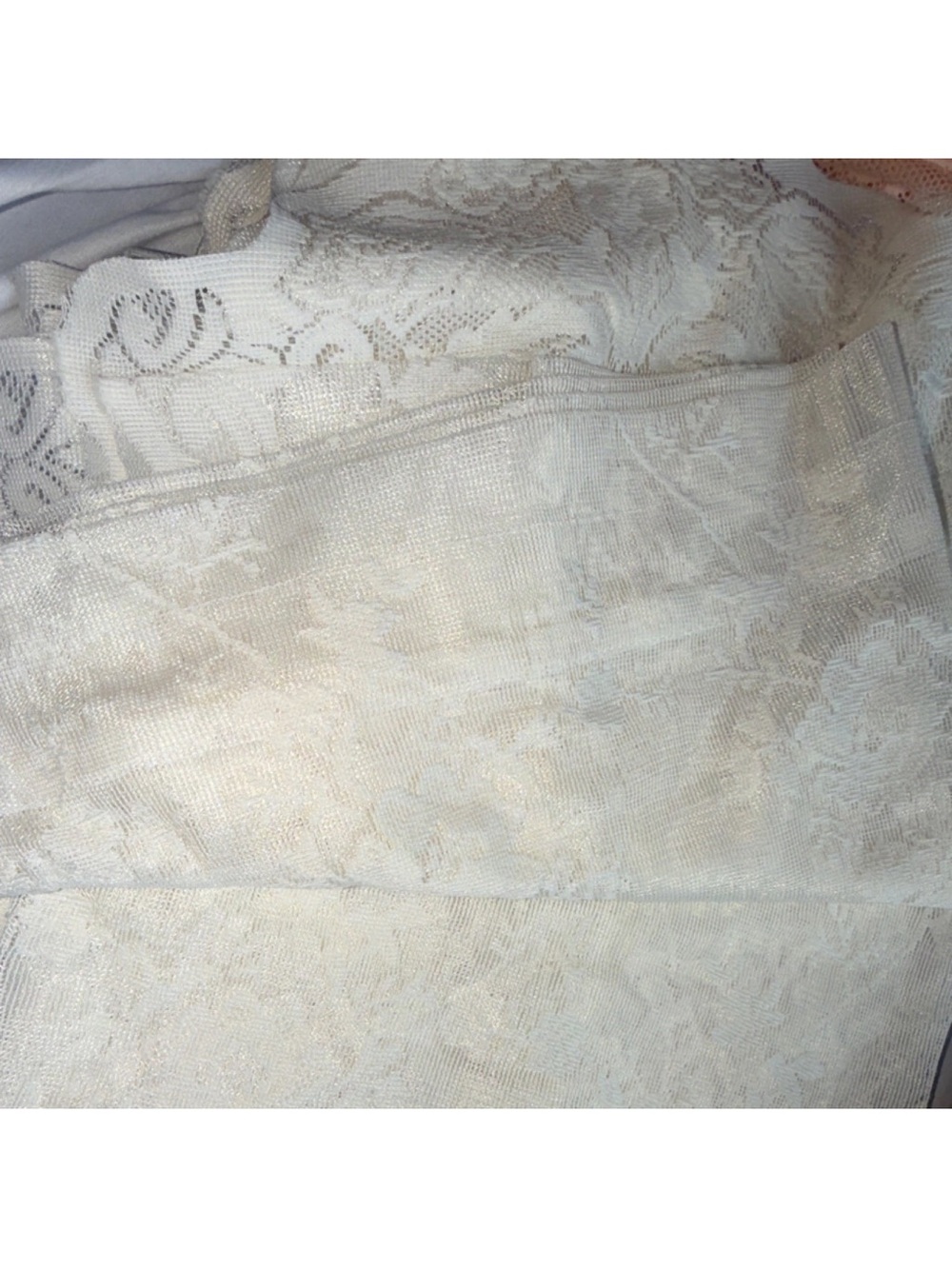 White Lace Sheer Floral Curtain Panels with Scalloped Edges set of 2 - Picture 3 of 6